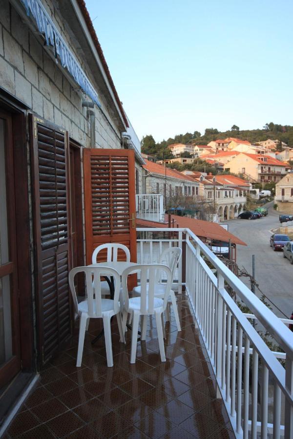 Apartments By The Sea Brna, Korcula - 7553 Smokvica  外观 照片